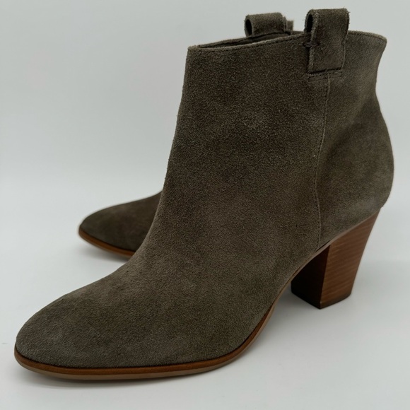 J. Crew Shoes - J. Crew “Eaton” Suede Leather Gray/Taupe Heeled Ankle Boots Size 8.5